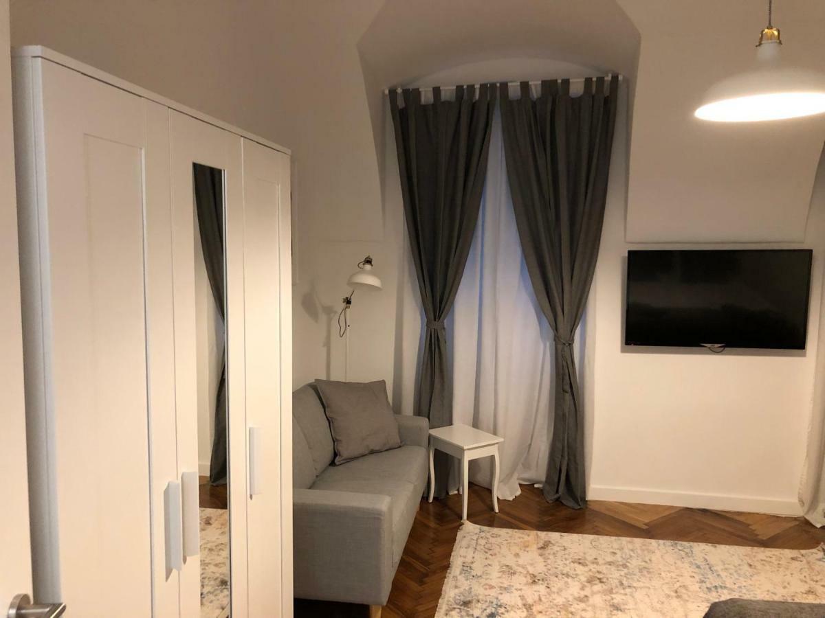 Apartmani Sb 42 Zagreb Exterior photo